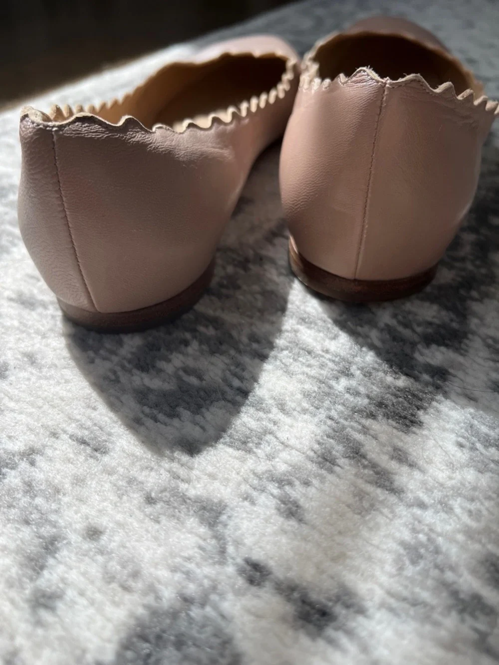 Chloe Scalloped Edge Flats in Dusty Pink